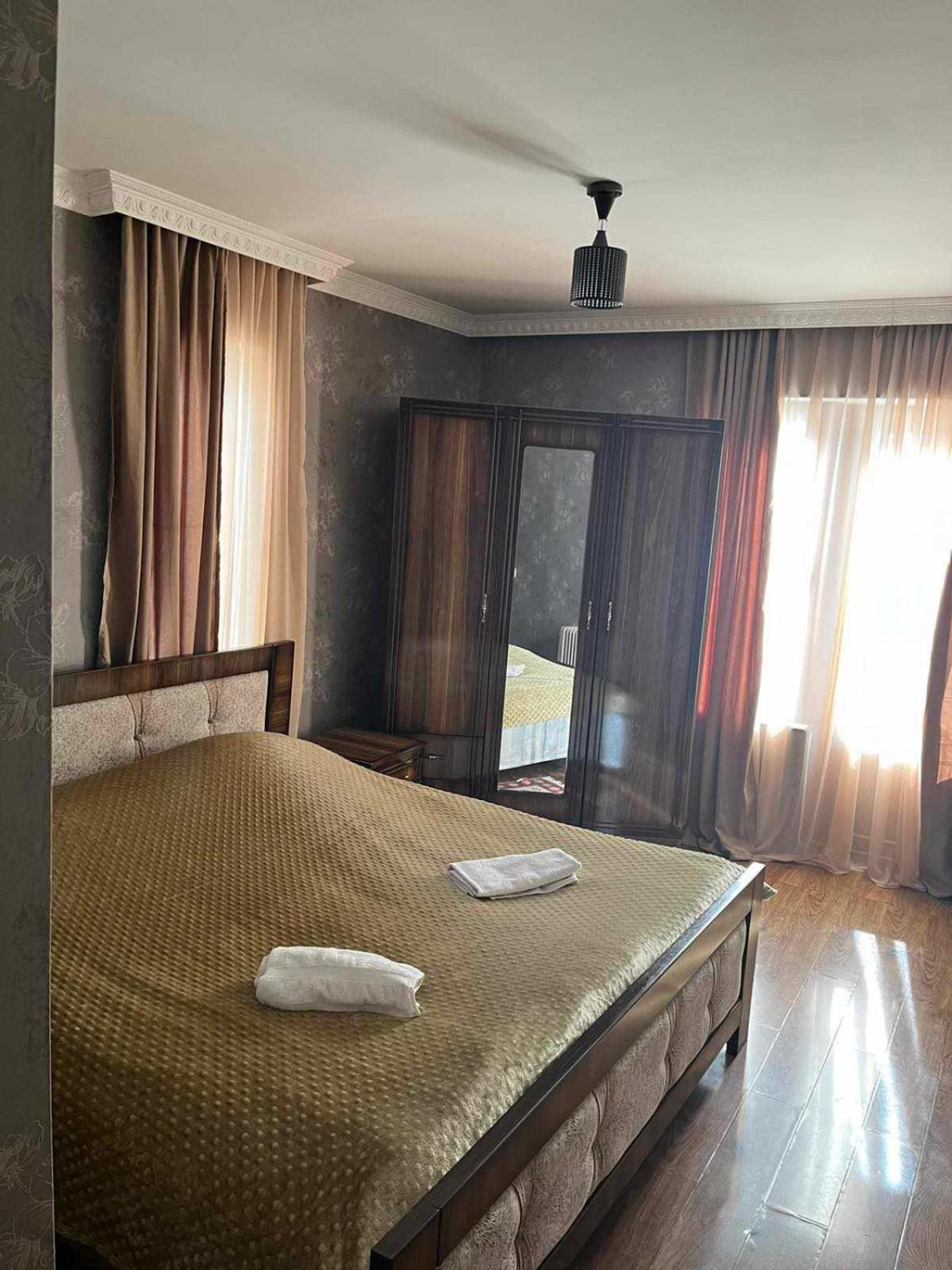 Sunny Hotel เมสเตีย ภายนอก รูปภาพ